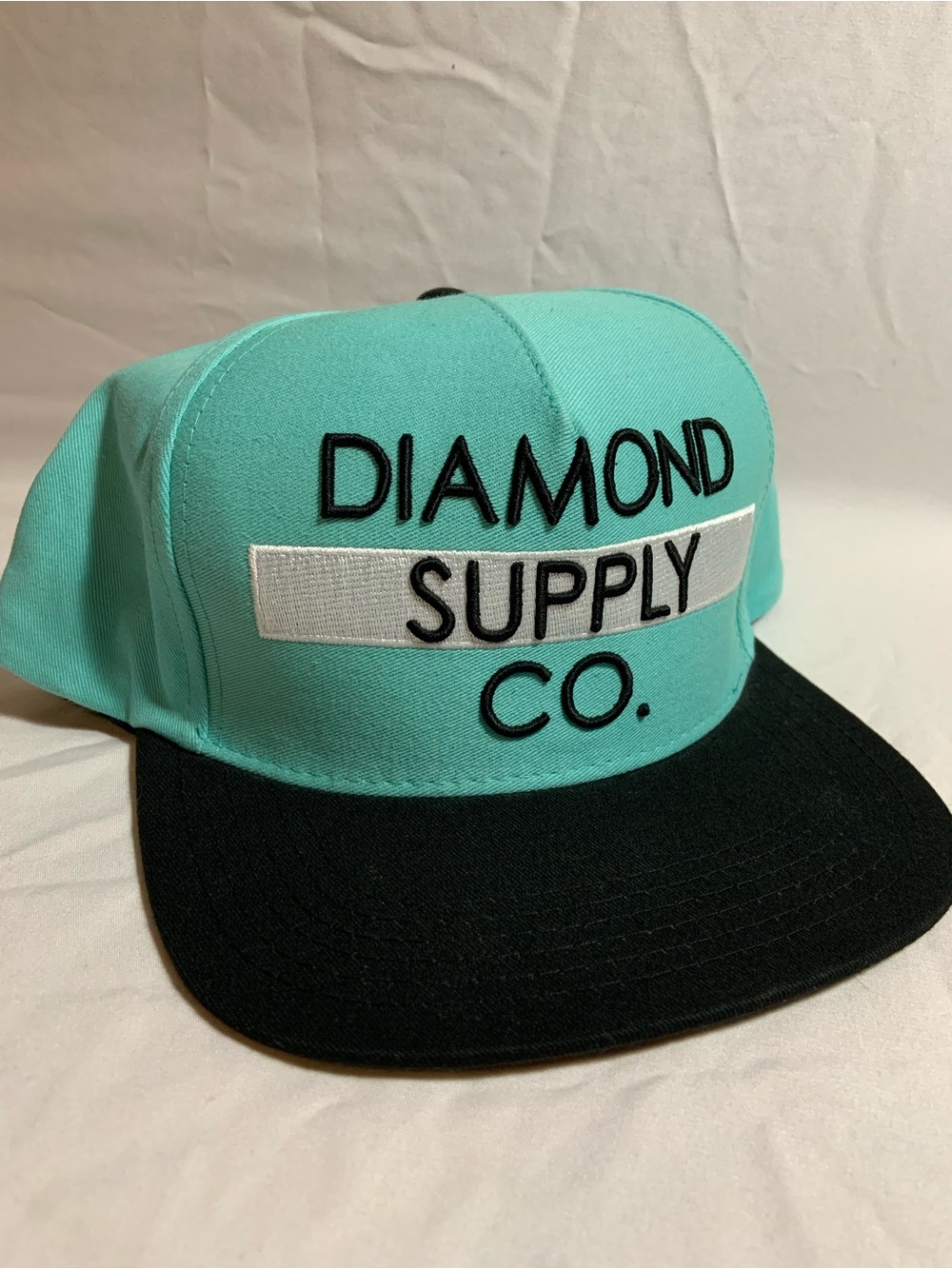 NEW NOS Vintage Diamond Supply Company Tiffany Blue & Black Snap Back Hat NWT